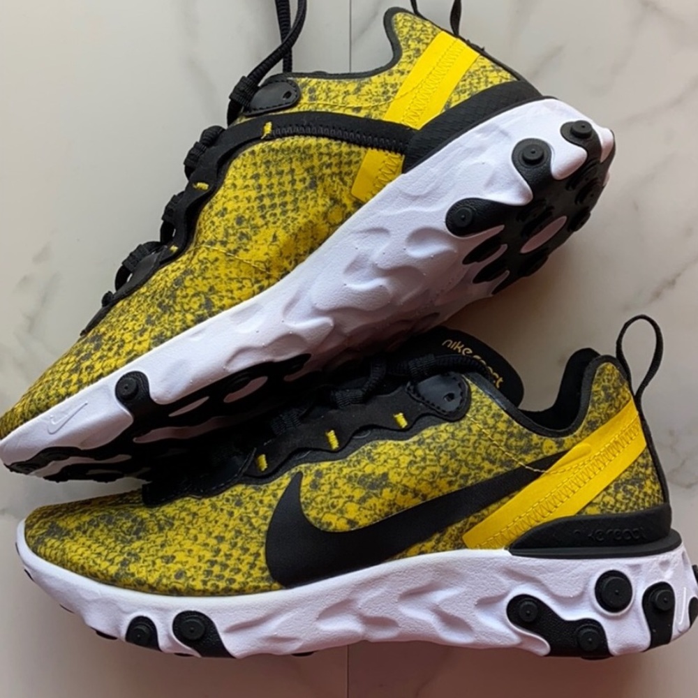 Nike react